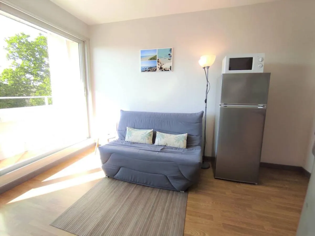 Appartement Renove, Calme 300M Plage, Avec Parking Et Balcon - Beg Meil, Fouesnant - Fr-1-481-55 0*,